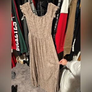 Elegant Beige Maxi Dress